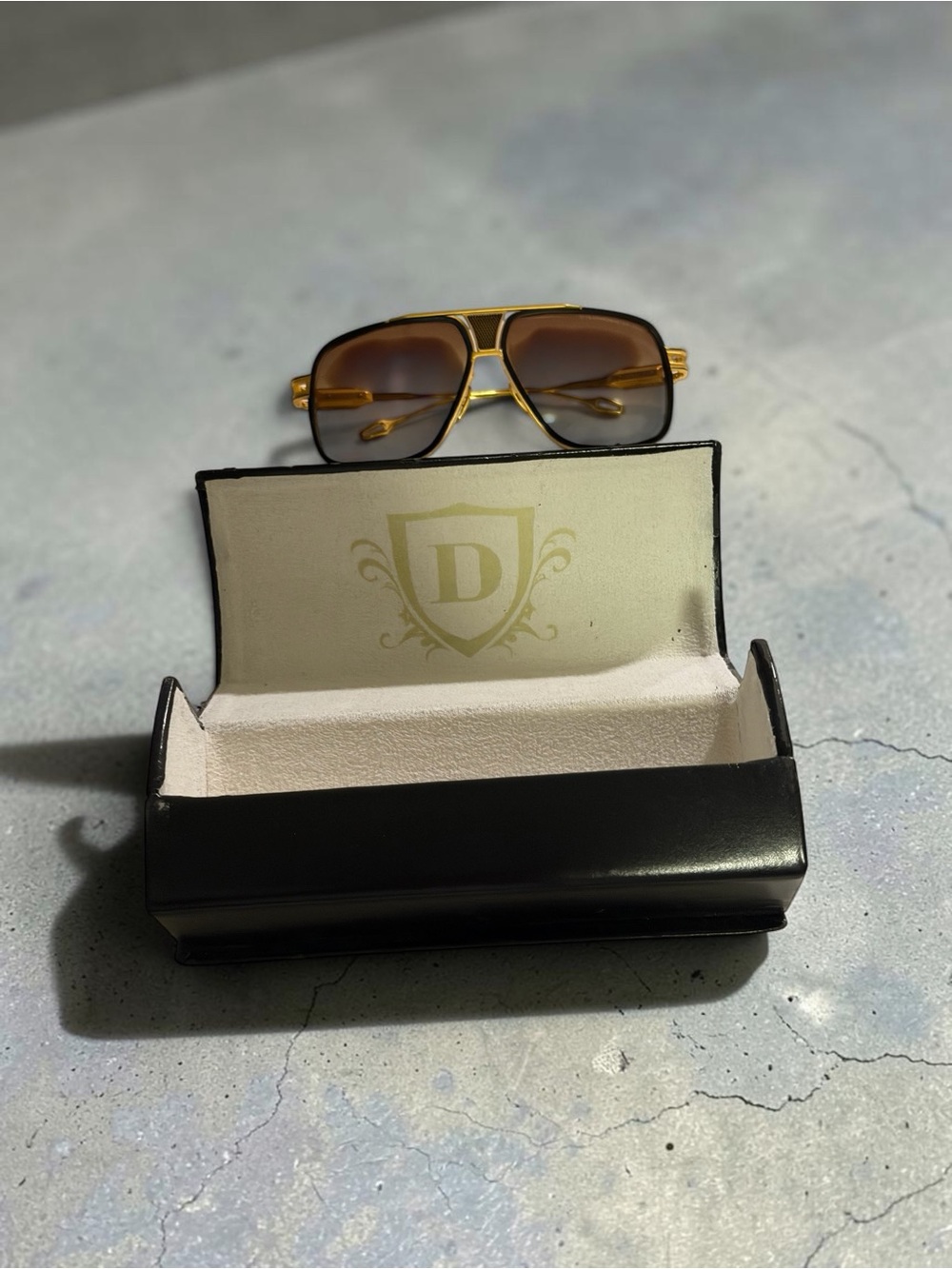DITA Grandmaster Five | DRX-2077A | Matte Black / 18K Gold